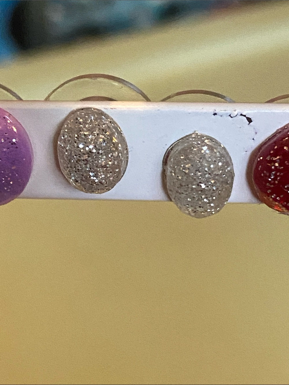Handmade Resin Sparkling White Druzy Oval Stud Earrings - Women Jewelry